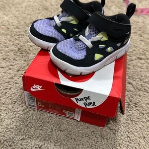 Nike purple free run baby girl shoes